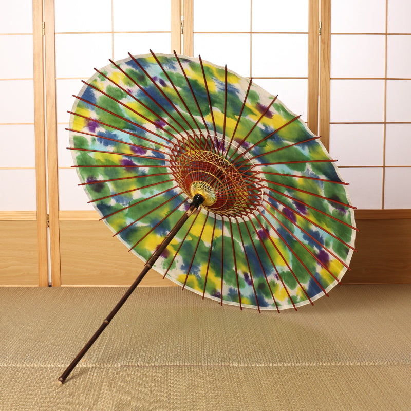 Black bamboo Japanese parasol with gradation dyeing "Butterfly Flower"