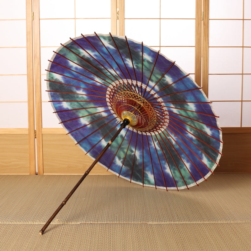Black bamboo Japanese parasol with gradation dye "Hydrangea"