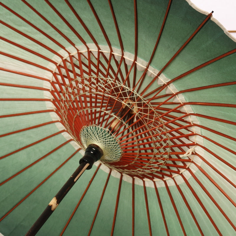 Black bamboo Japanese parasol "rainbow dyed" deep blue