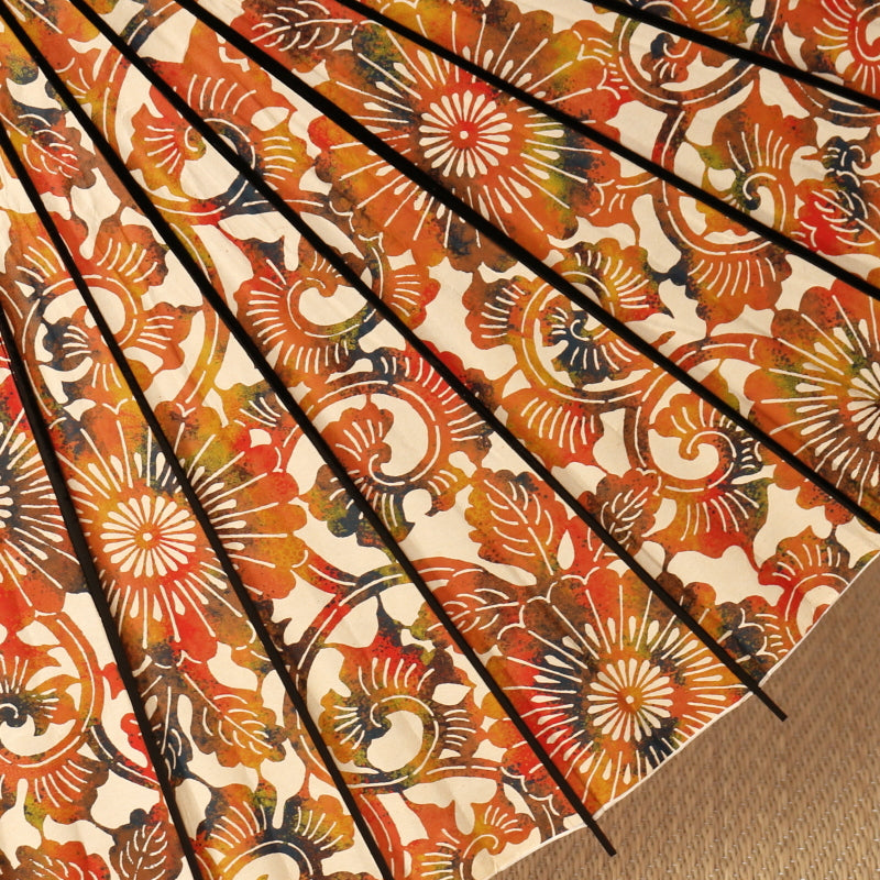 『黒竹日傘』ぼかし染め 菊唐草/朱