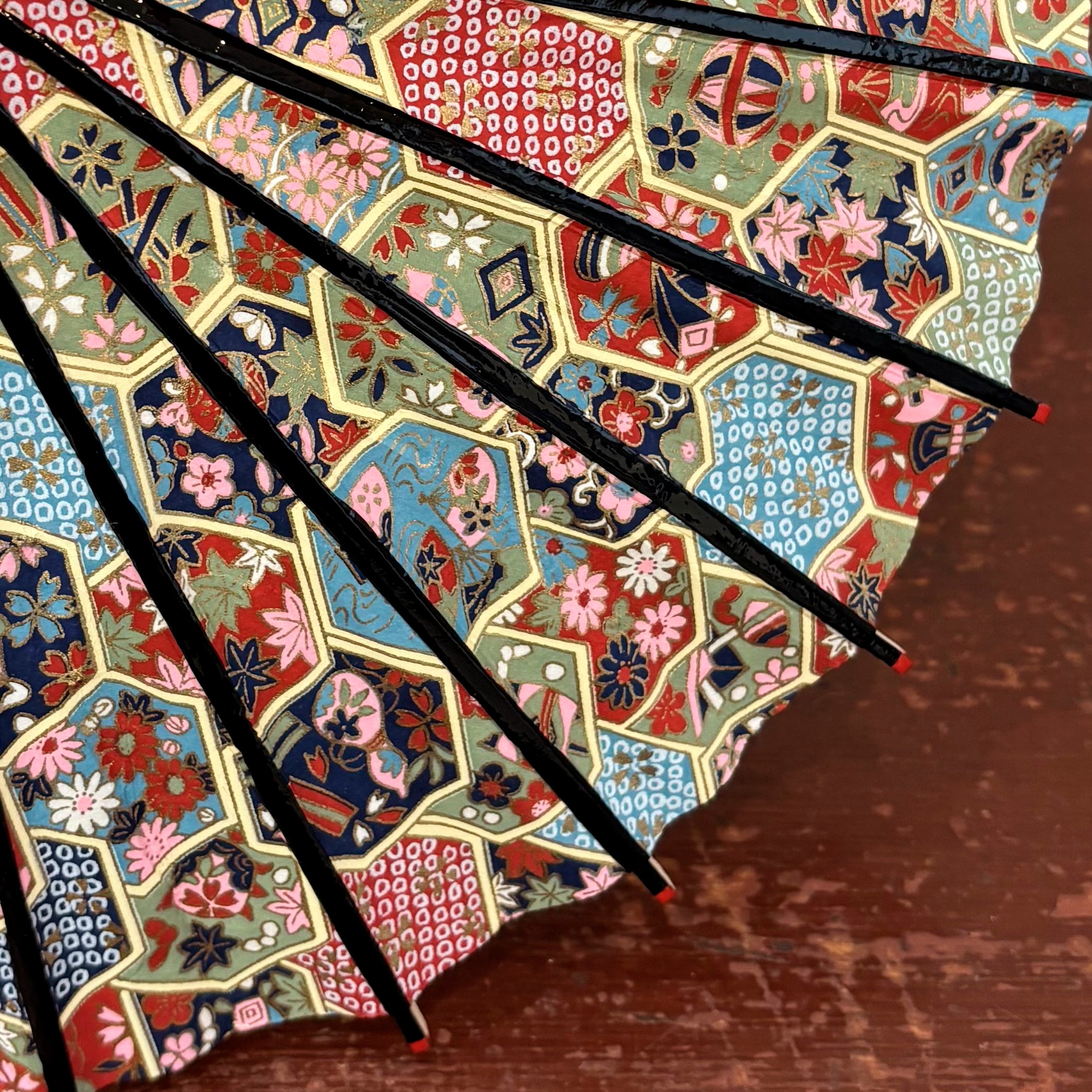 姫和傘 『亀甲』緑/漆黒