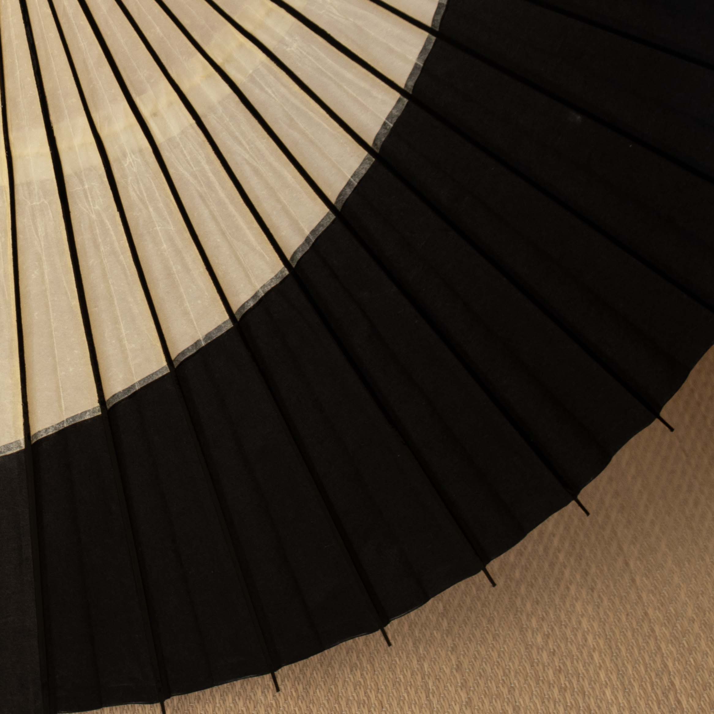 Fubuki ni shikkoku (White/Black) / High Quality Tsukiyakko / KIWAMI