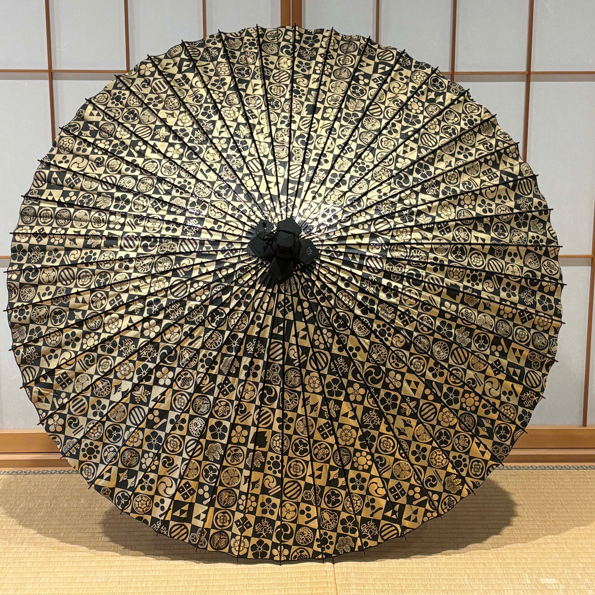 Blue and Ume Nagare / Kinsai Kyo-yuzen