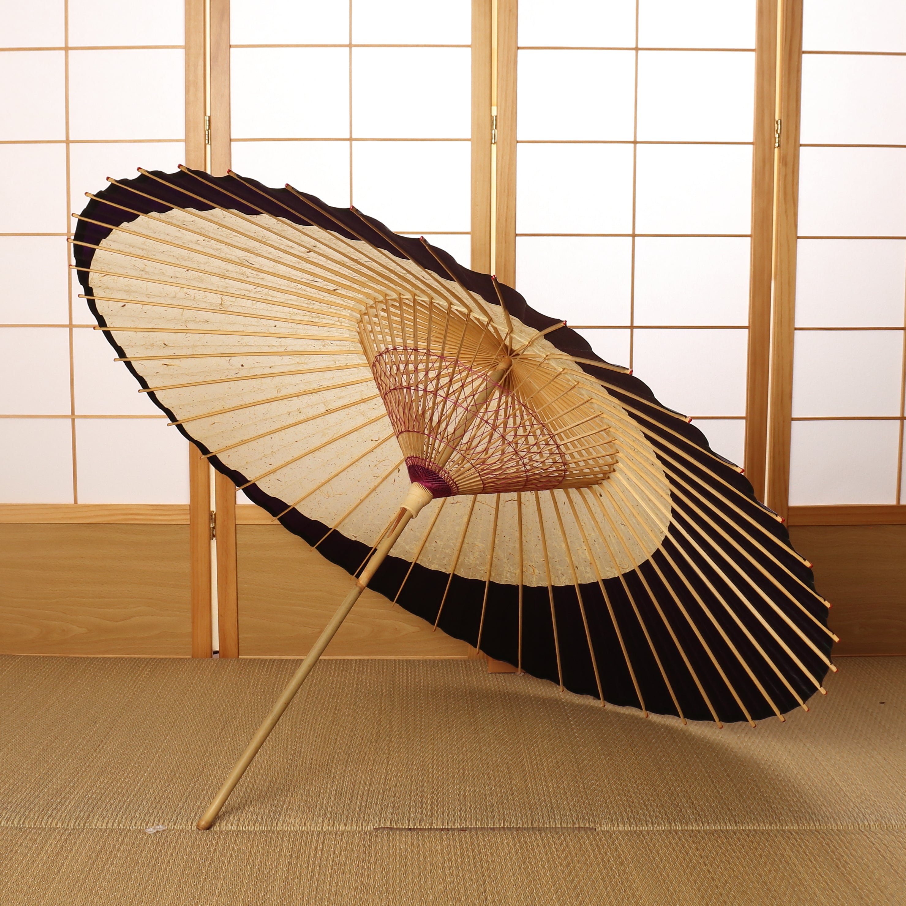 157 Matching couple - Kyoto Wagasa parasol shop Tsujikura