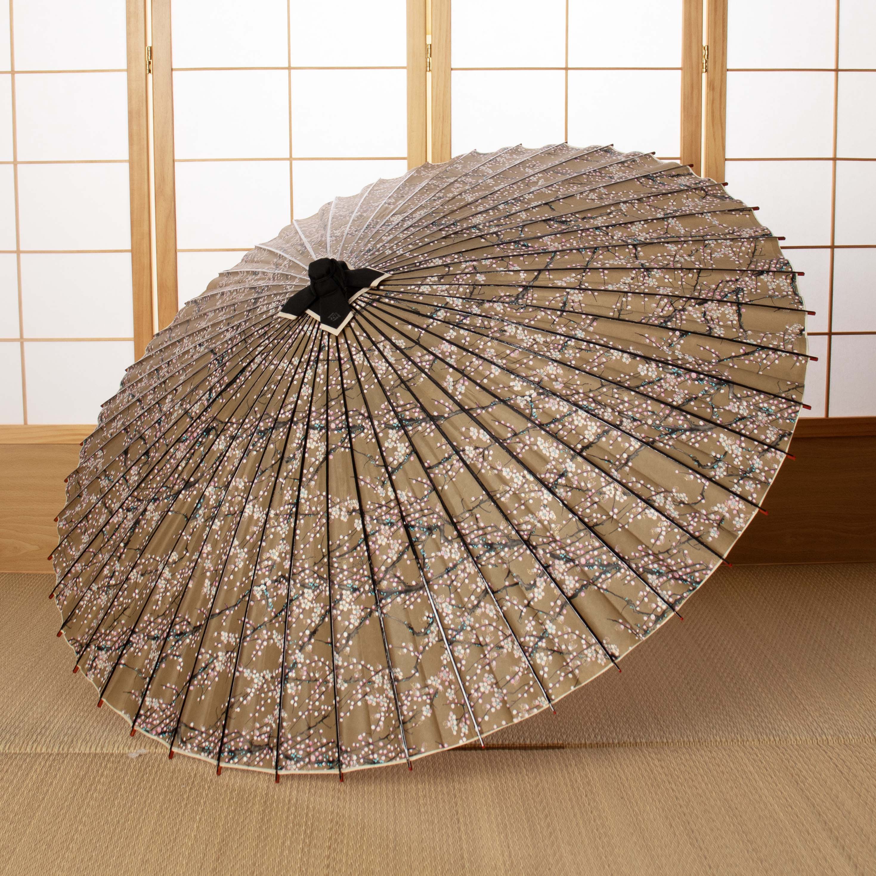 京友禅 黒竹『梅流水 くるみ色』 - 日本最古の京都和傘屋 辻倉