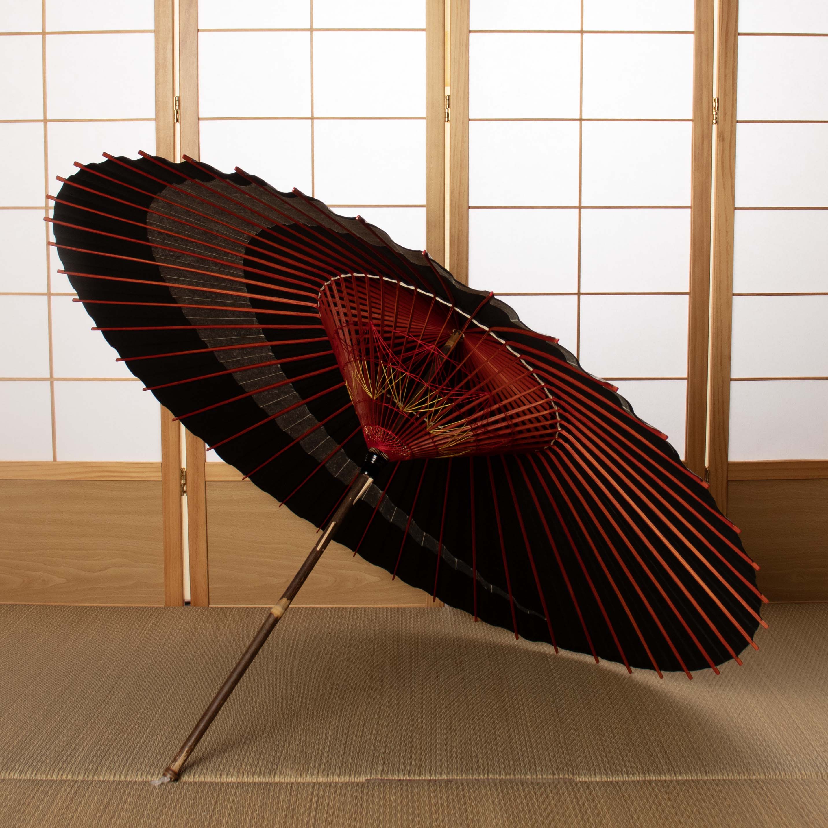 古典柄 巴『菊唐草 漆黒に金』