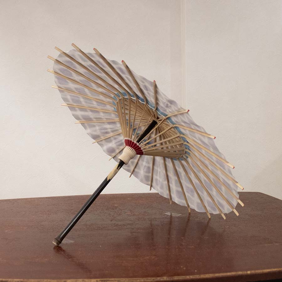 姫和傘  大寸『市松花文様 青』