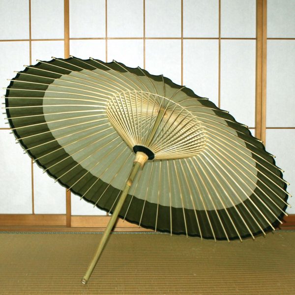 番傘　縁が緑色の番傘　Japanese umbrella