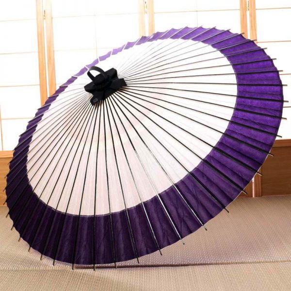 国産の自然素材のみで仕立て白と紫の番傘です。