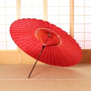 京都黒谷の手漉きの雲竜和紙の赤色の和傘