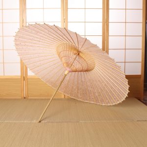 京都黒谷和紙を使用して和傘に仕立てた薄桃色の和傘